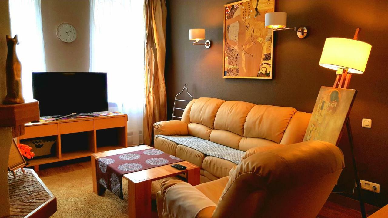 Gustav House Apartment Daugavpils Bagian luar foto